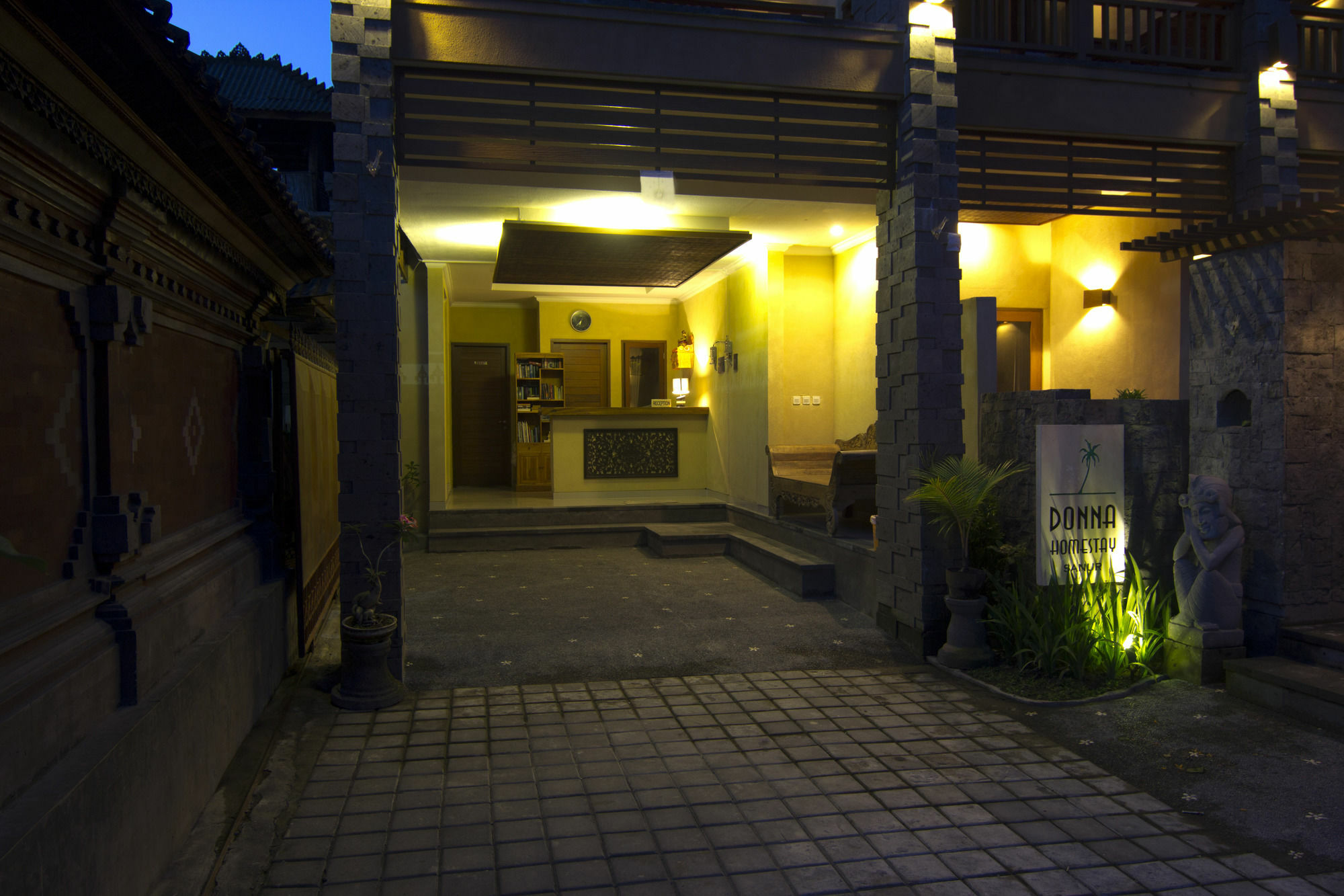 Wisma tamu Donna Sanur (Bali)